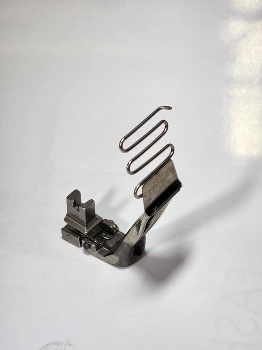 Taping Foot With Folder